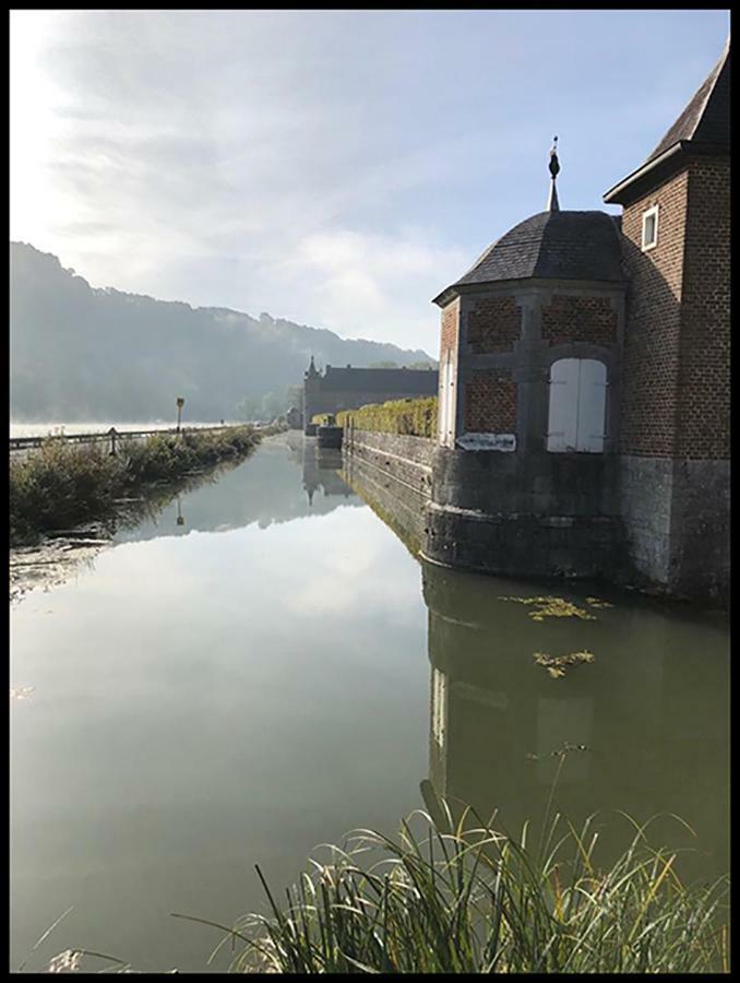Een Thuis In De Condroz Waulsort Luaran gambar